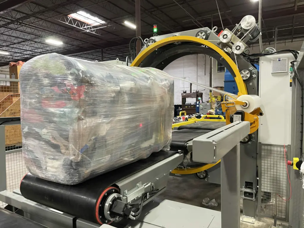 On Image: Textile bale wrapping